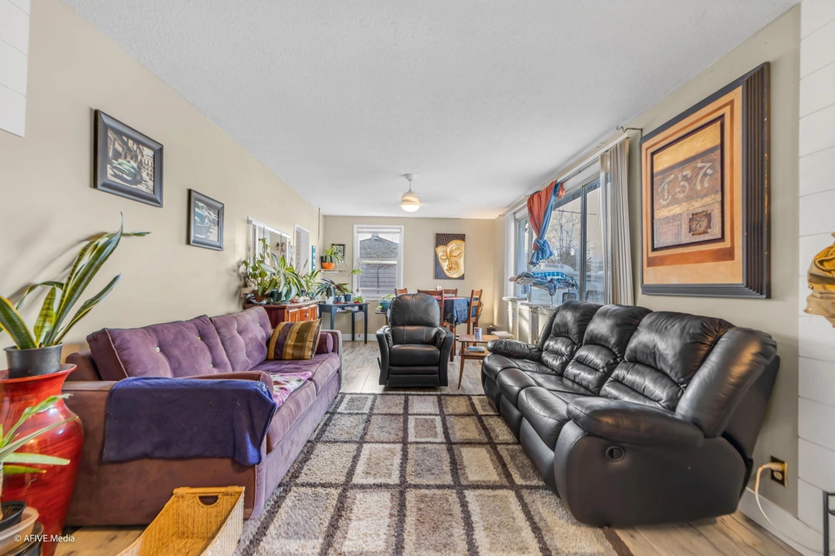 Dining Area Photo of 8772 Bellevue Drive, Chilliwack, BC