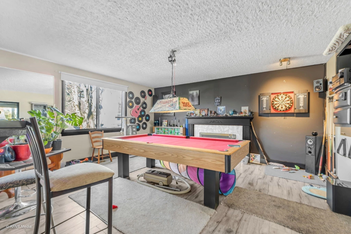 Primary Bathroom Photo of 8772 Bellevue Drive, Chilliwack, BC