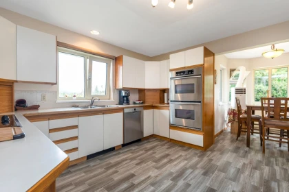 Primary Bedroom Photo of 33470 Ihles Avenue, Mission, BC