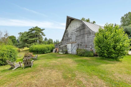 Swimming Pool Photo of 33470 Ihles Avenue, Mission, BC