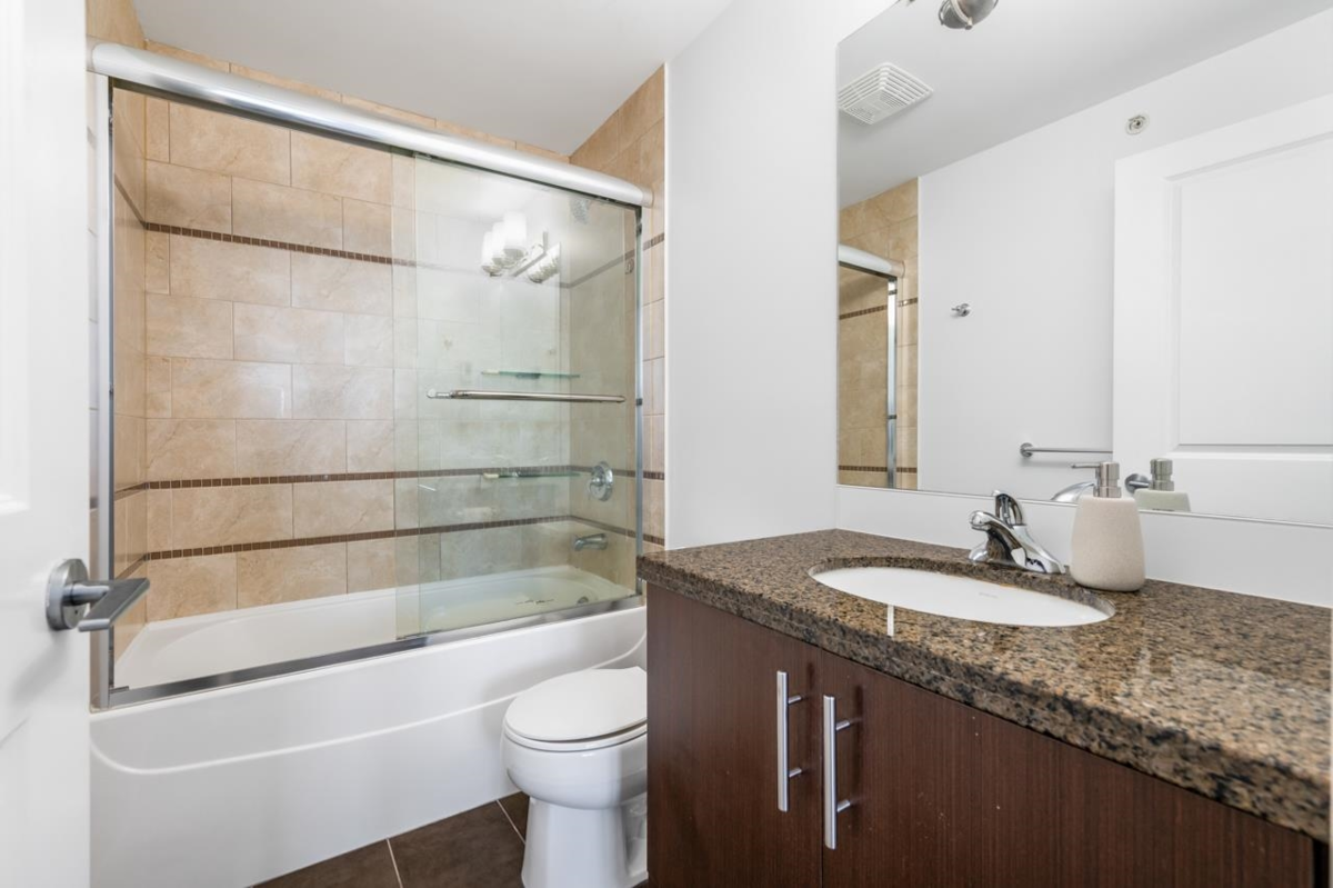 Loft / Bonus Room Photo of 304 6077 London Road, Richmond, BC