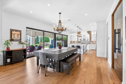 Kitchen Island Photo of 3163 256 Street, Langley, BC