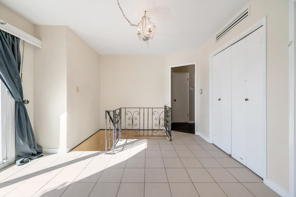 Bedroom 2 Photo of 4325 Mahon Avenue, Burnaby, BC