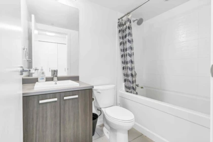 Primary Bedroom Photo of 2703 13325 102a Avenue, Surrey, BC