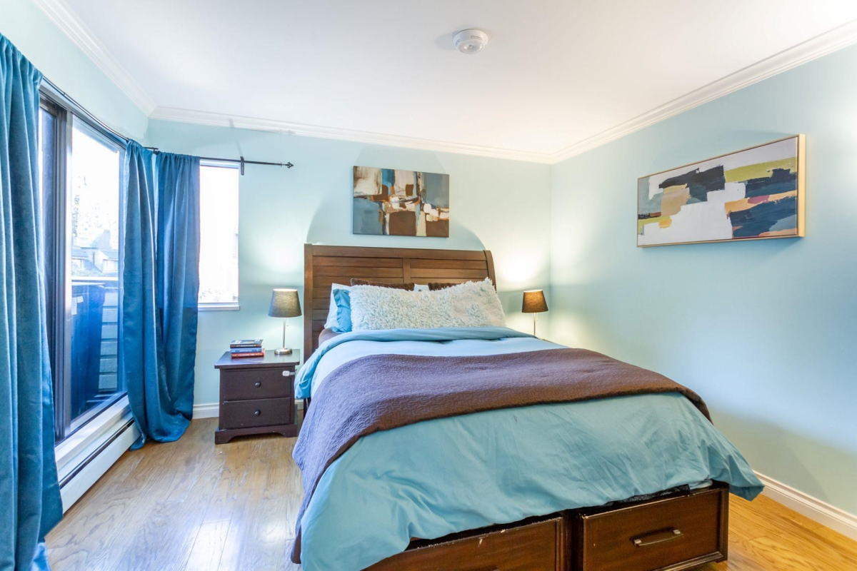 Breakfast Nook Photo of 307 3275 Mountain Highway, North Vancouver, BC