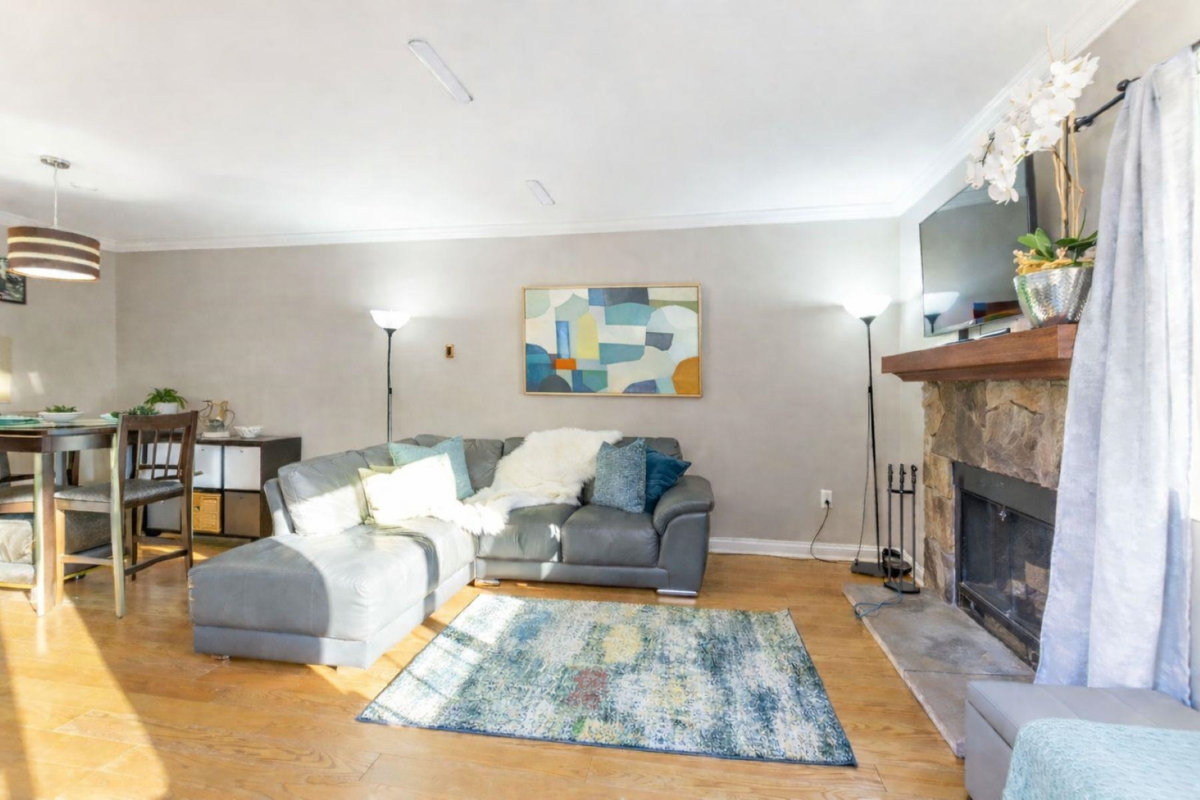 Living Room Photo of 307 3275 Mountain Highway, North Vancouver, BC