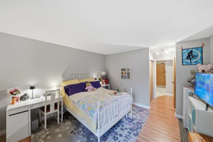 Loft / Bonus Room Photo of 311 9682 134 Street, Surrey, BC
