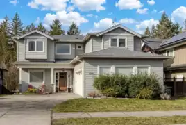 1018 Jay Crescent, Squamish, BC