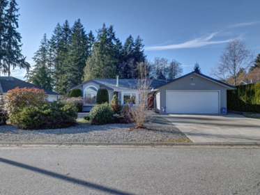 Neighborhood Park Photo Near 5643 Curtis Place, Sechelt, BC