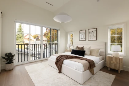 Entry Foyer Photo of 2 15 W 20th Avenue, Vancouver, BC