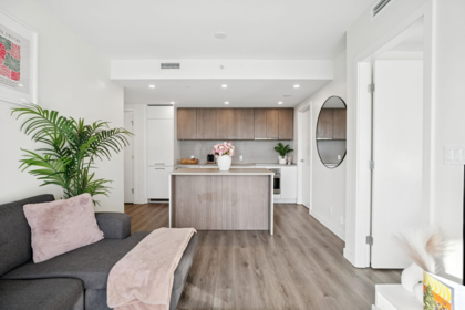 1604 13318 104 Street, Surrey, BC