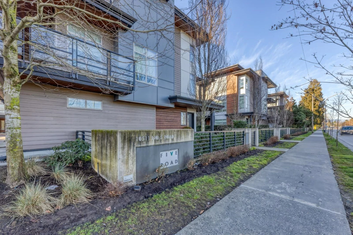 Hallway Photo of 36 10511 No. 5 Road, Richmond, BC