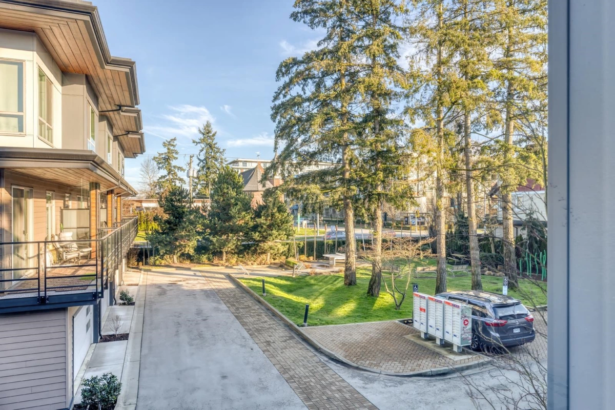 Laundry Room Photo of 36 10511 No. 5 Road, Richmond, BC