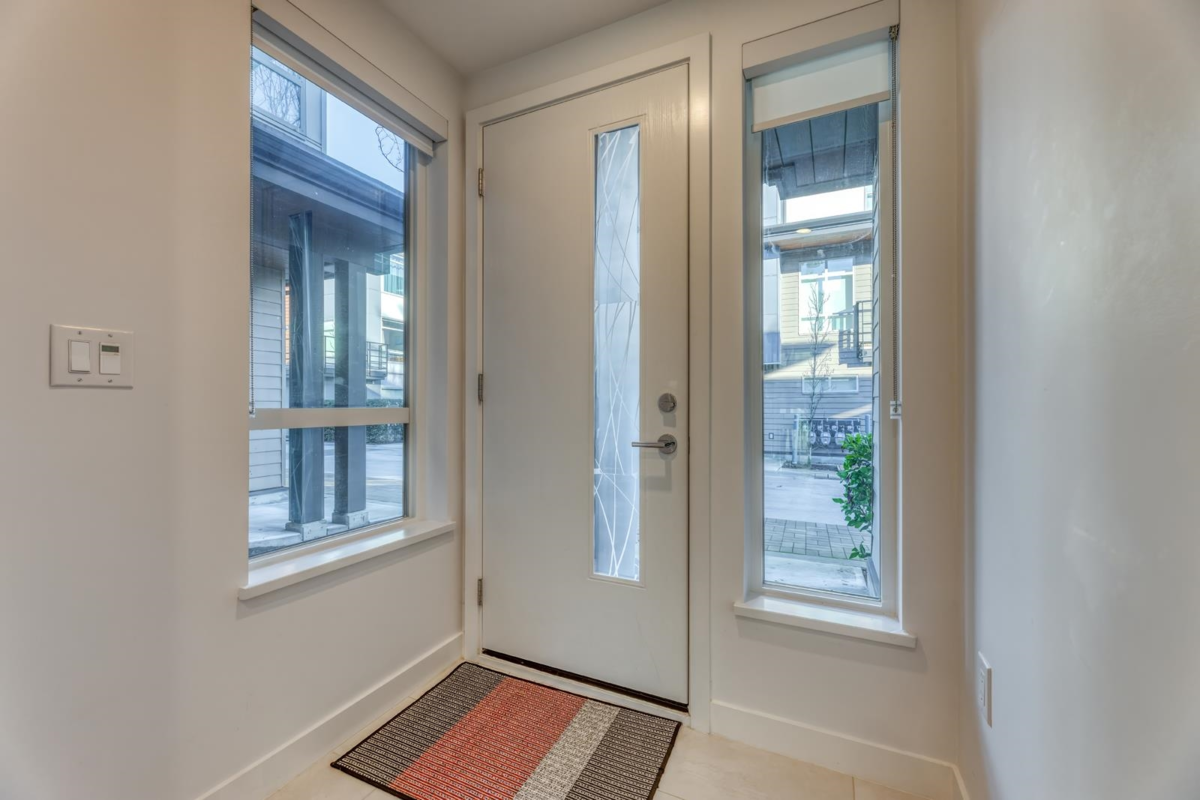 Living Room Photo of 36 10511 No. 5 Road, Richmond, BC