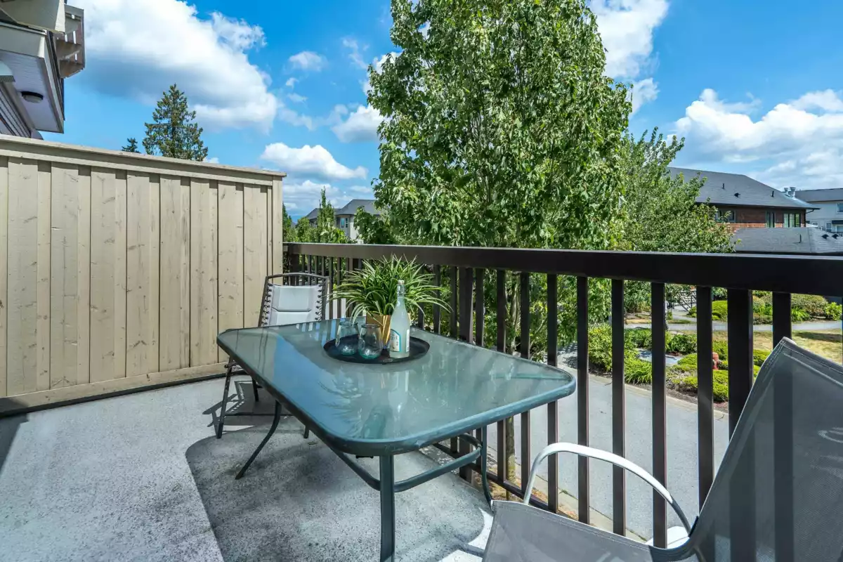 Laundry Room Photo of 170 7938 209 Street, Langley, BC
