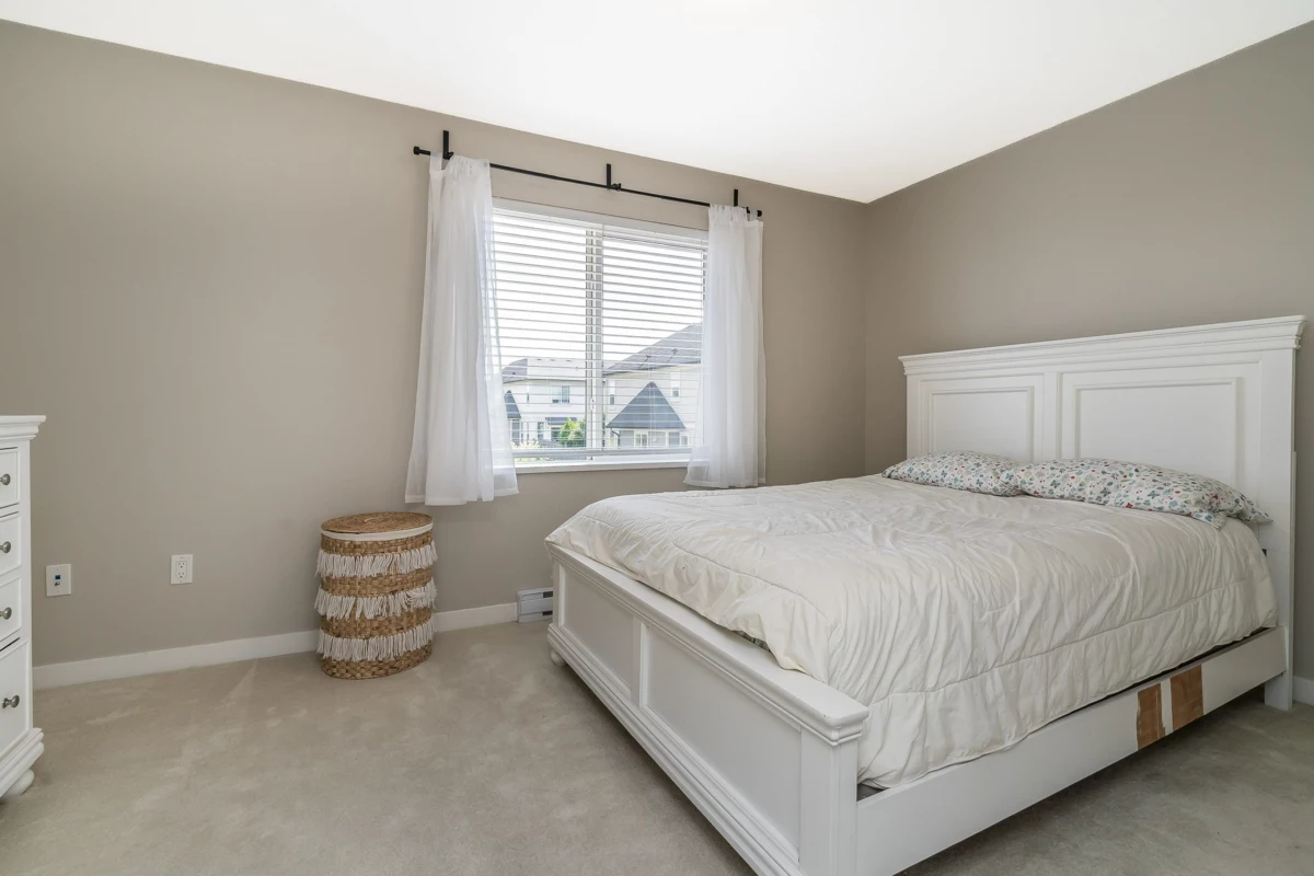 Primary Bathroom Photo of 170 7938 209 Street, Langley, BC