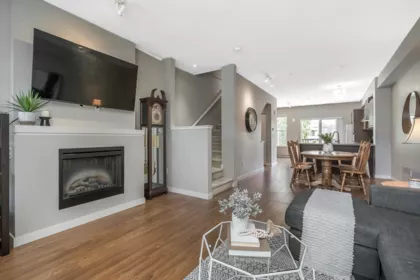 170 7938 209 Street, Langley, BC, Langley — Townhouse for sale