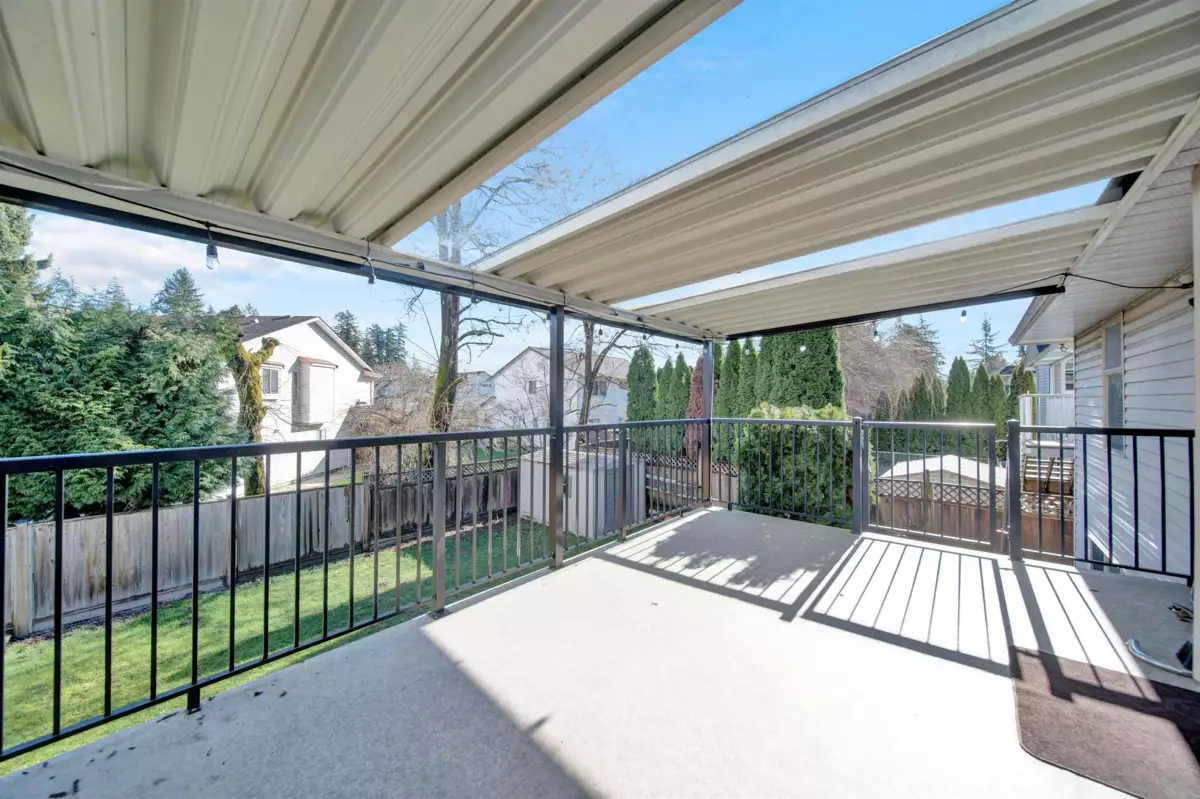 Bedroom 4 Photo of 12288 233 Street, Maple Ridge, BC