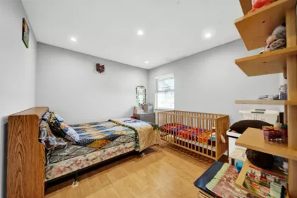 Basement Recreation Room Photo of 12288 233 Street, Maple Ridge, BC
