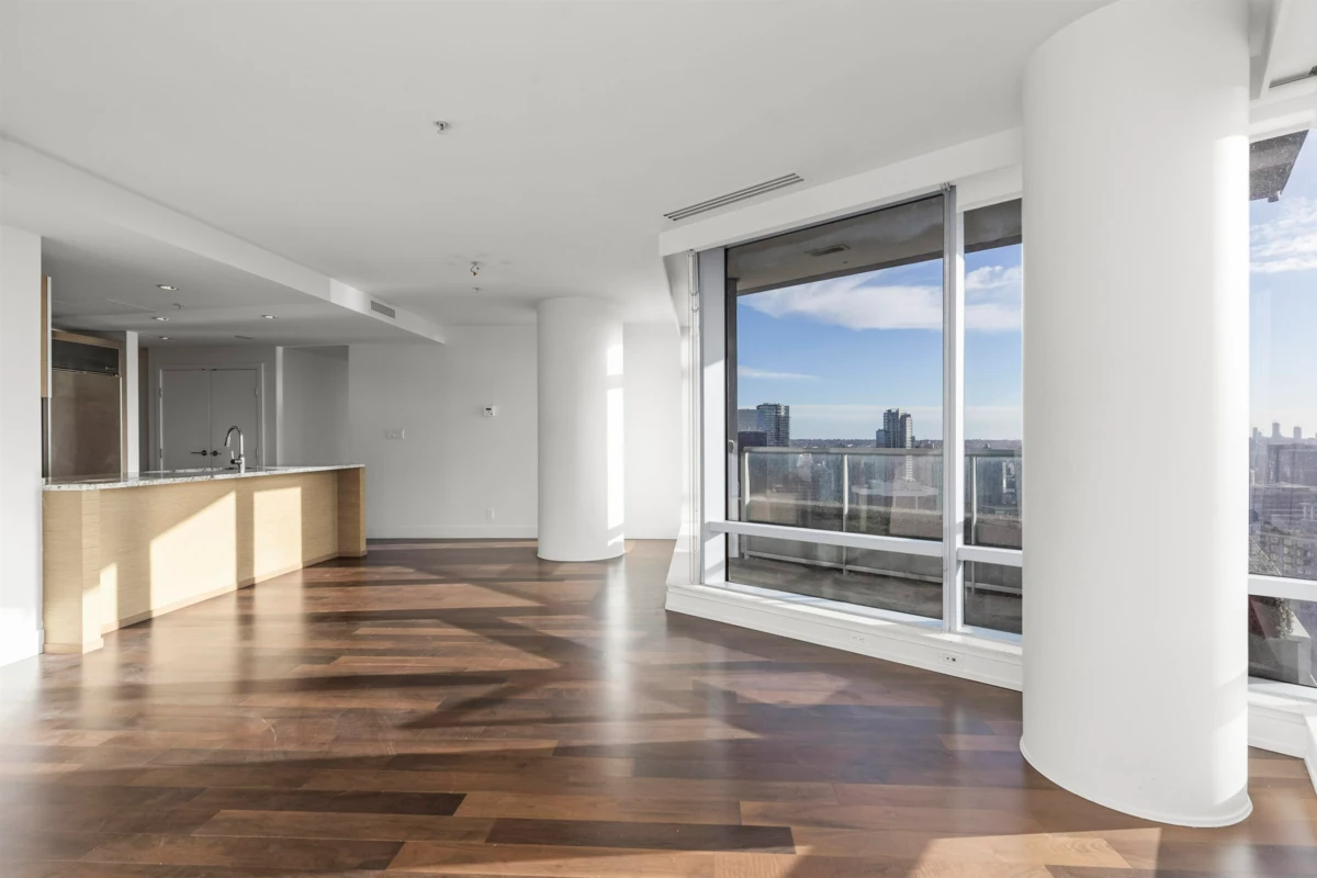 Breakfast Nook Photo of 3308 1111 Alberni Street, Vancouver, BC