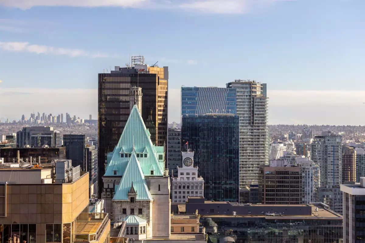 Powder Room Photo of 3308 1111 Alberni Street, Vancouver, BC