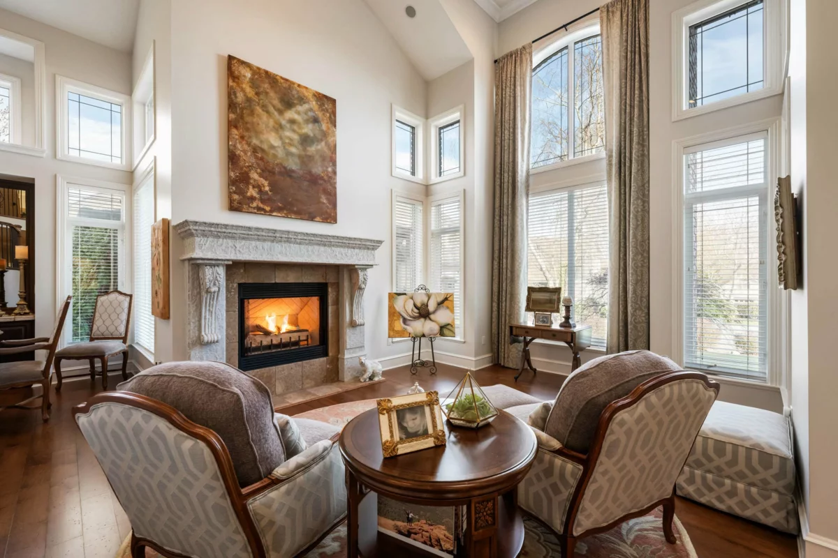 Family Room Photo of 16358 Lincoln Woods Court, Surrey, BC