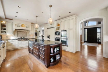 Breakfast Nook Photo of 16358 Lincoln Woods Court, Surrey, BC