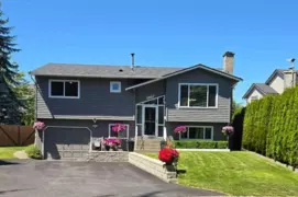 5887 184b Street Street, Surrey, BC