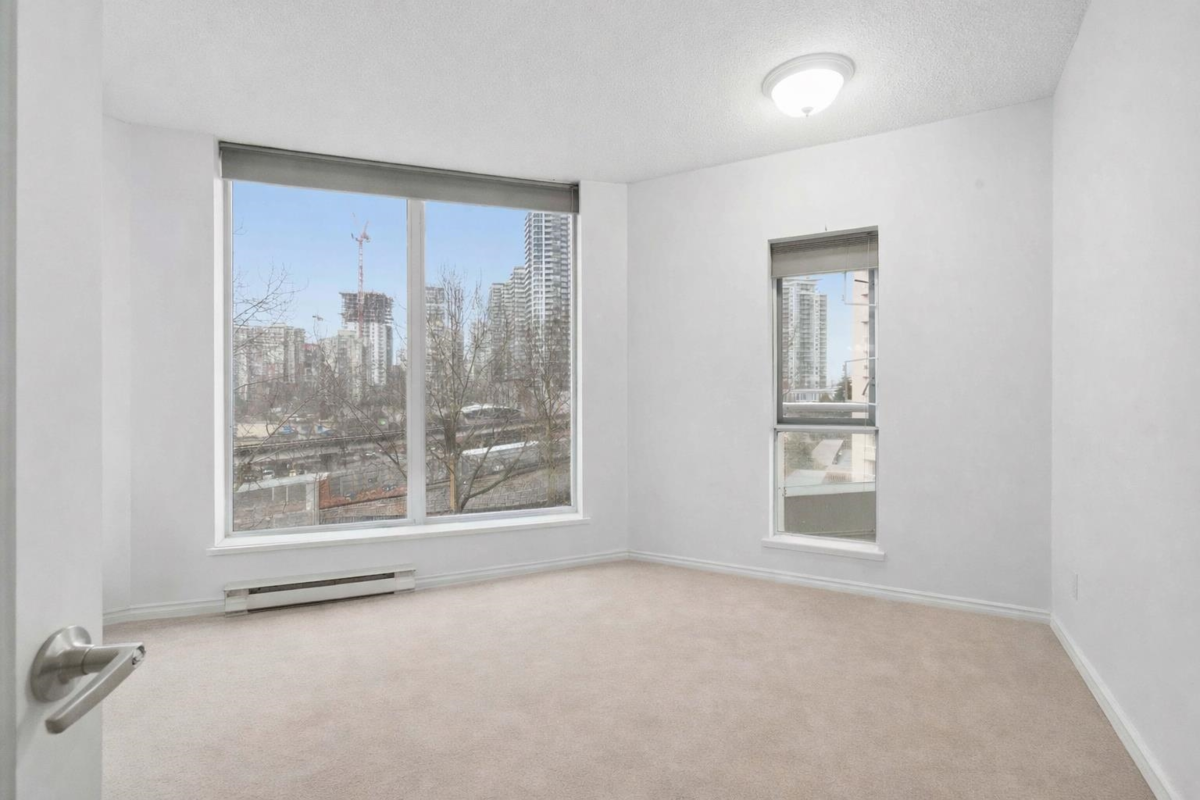 Breakfast Nook Photo of 601 1135 Quayside Drive, New Westminster, BC