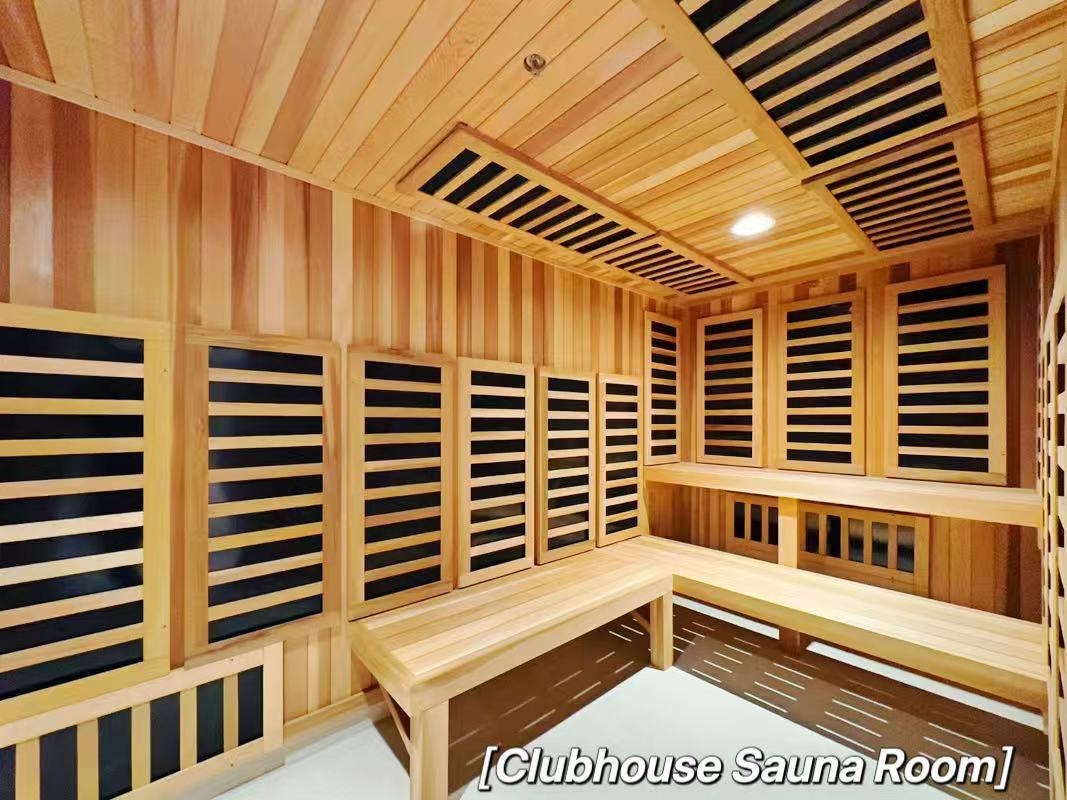 Walk-In Closet Photo of 1509 5520 Mcnaughton Road, Richmond, BC