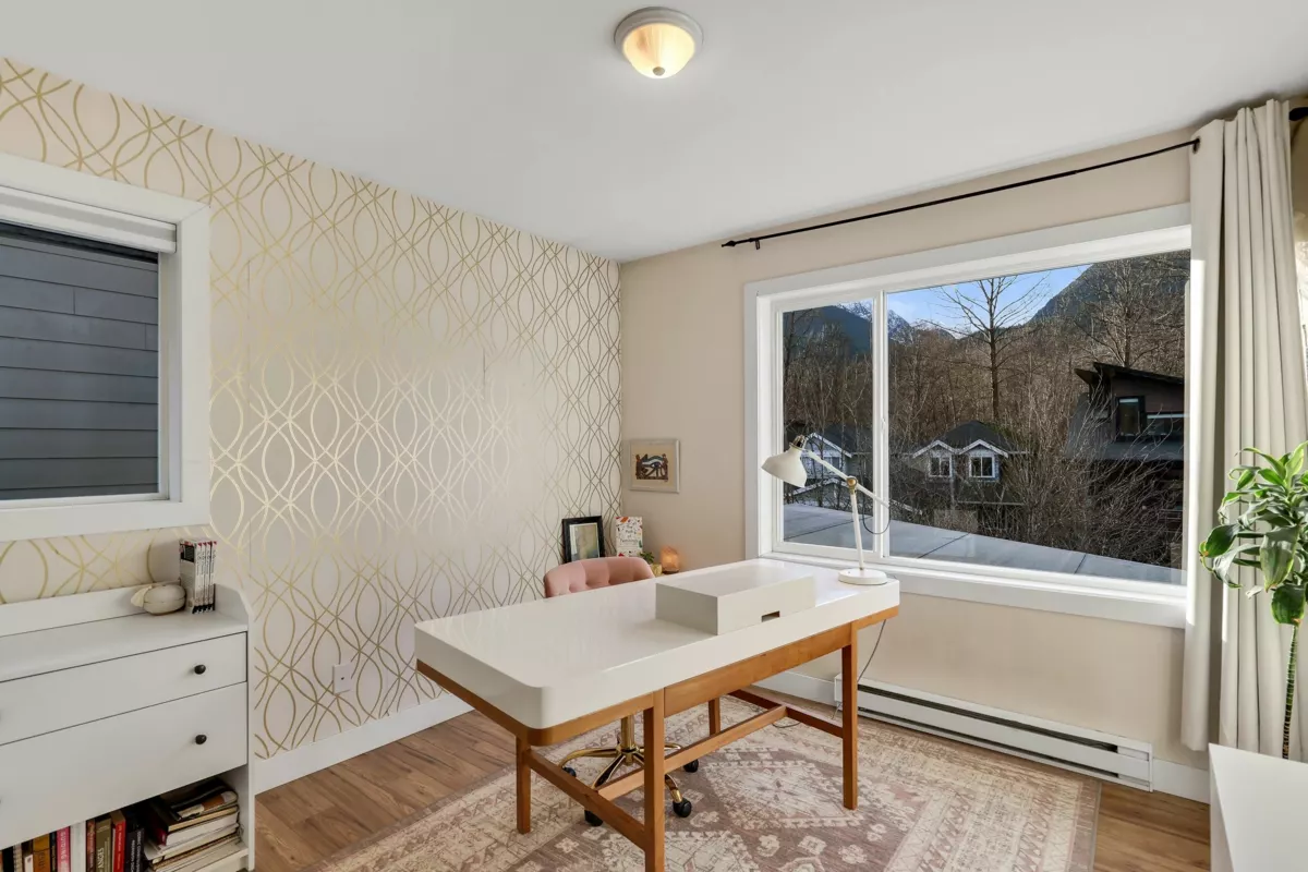 Bedroom 3 Photo of 21 40137 Government Road, Squamish, BC