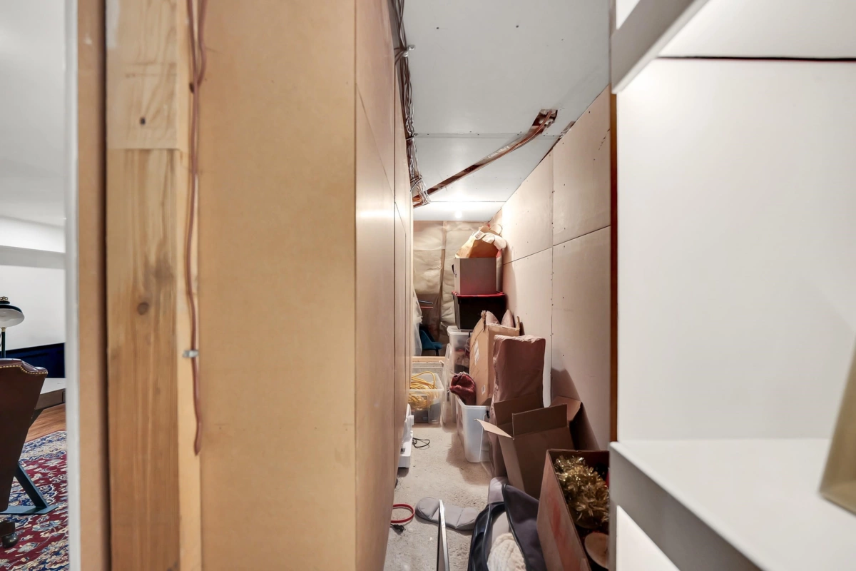 Entry Foyer Photo of 21 40137 Government Road, Squamish, BC