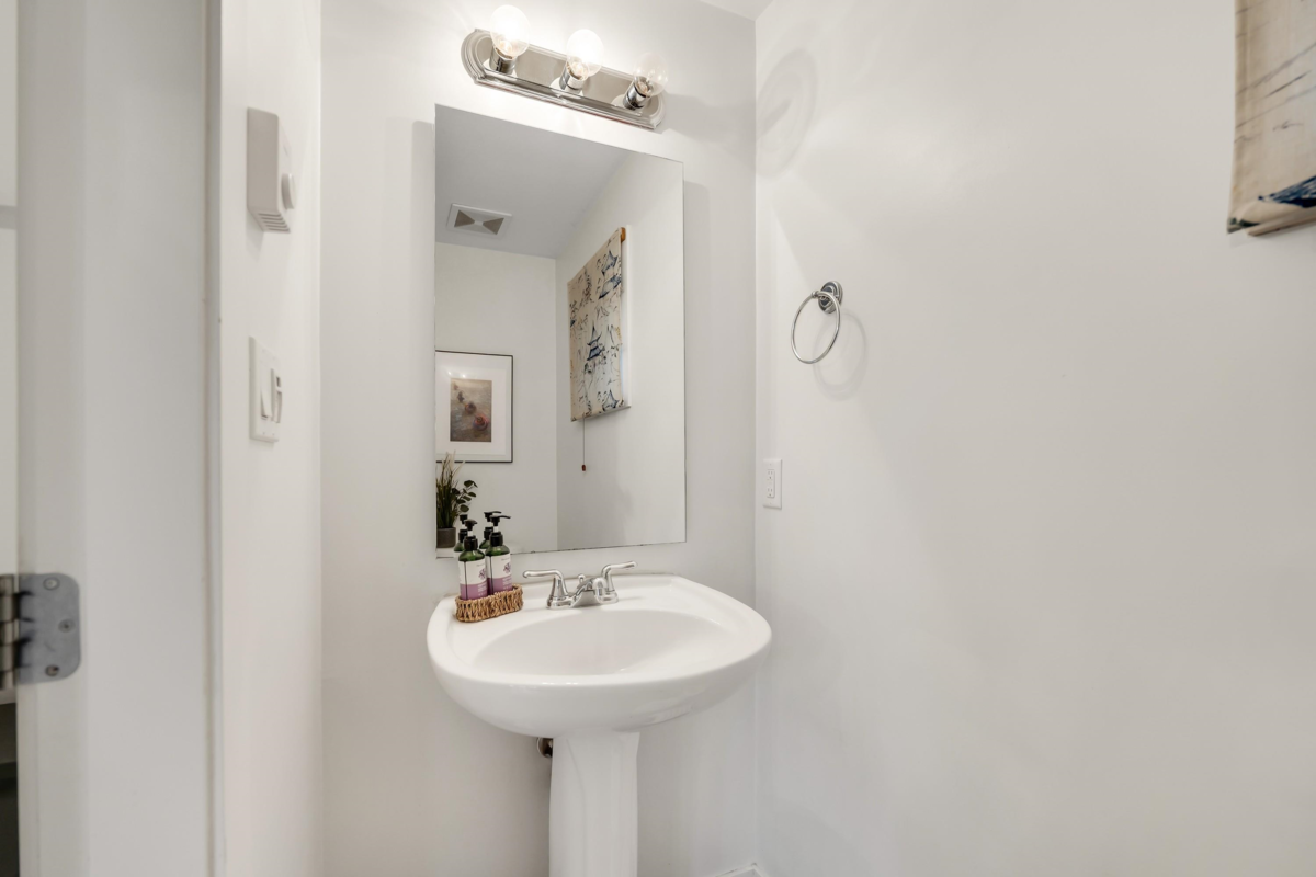 Office / Den Photo of 21 40137 Government Road, Squamish, BC