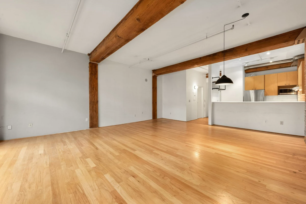 Guest Bathroom Photo of 406 518 Beatty Street, Vancouver, BC