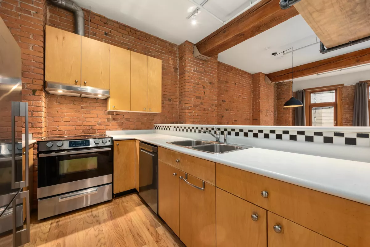 Mudroom Photo of 406 518 Beatty Street, Vancouver, BC