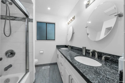 Mudroom Photo of 7 Bignall Bay, Port Moody, BC