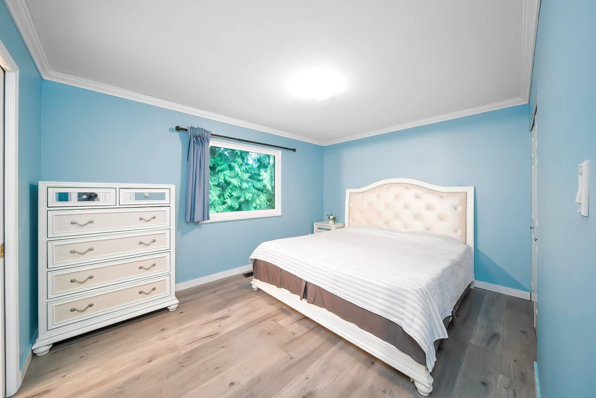 Bedroom 4 Photo of 10123 158a Street, Surrey, BC