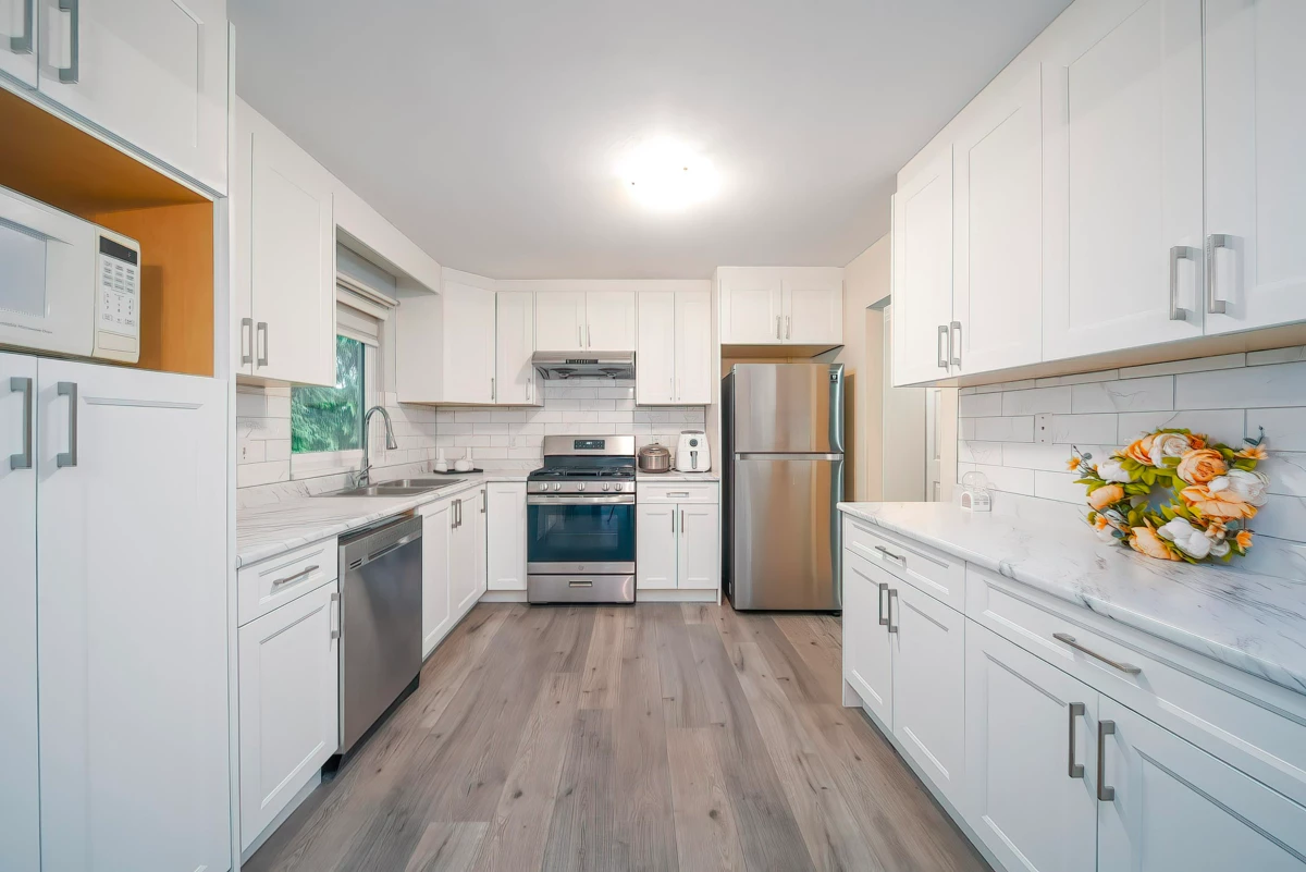 Breakfast Nook Photo of 10123 158a Street, Surrey, BC