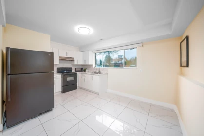 Mudroom Photo of 10123 158a Street, Surrey, BC