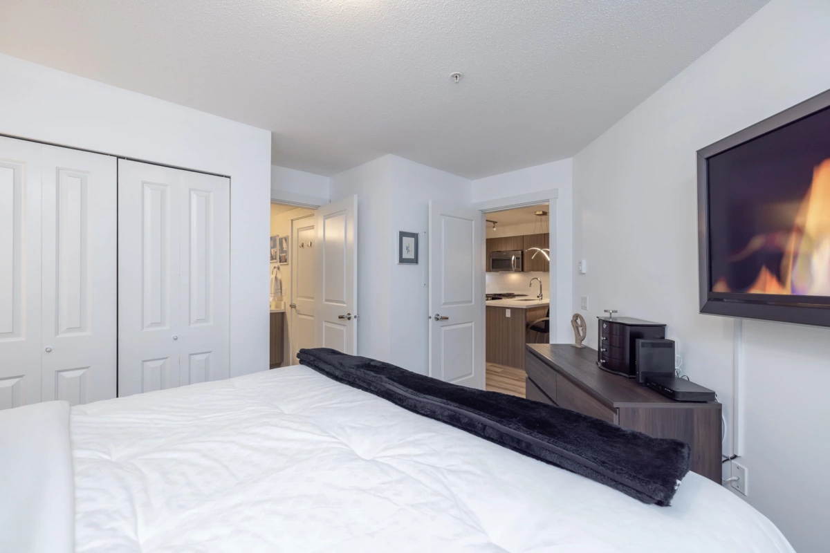 Bedroom 3 Photo of 314 3323 151 Street, Surrey, BC