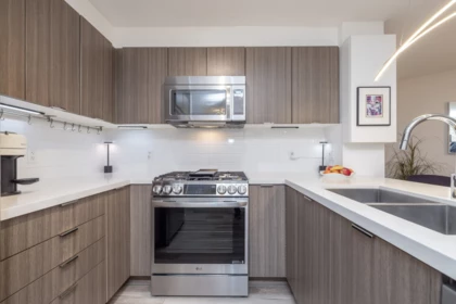 314 3323 151 Street, Surrey, BC