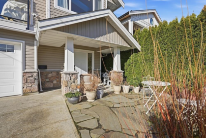863 Lee Street, White Rock, BC, White Rock — Single Family Residence for sale