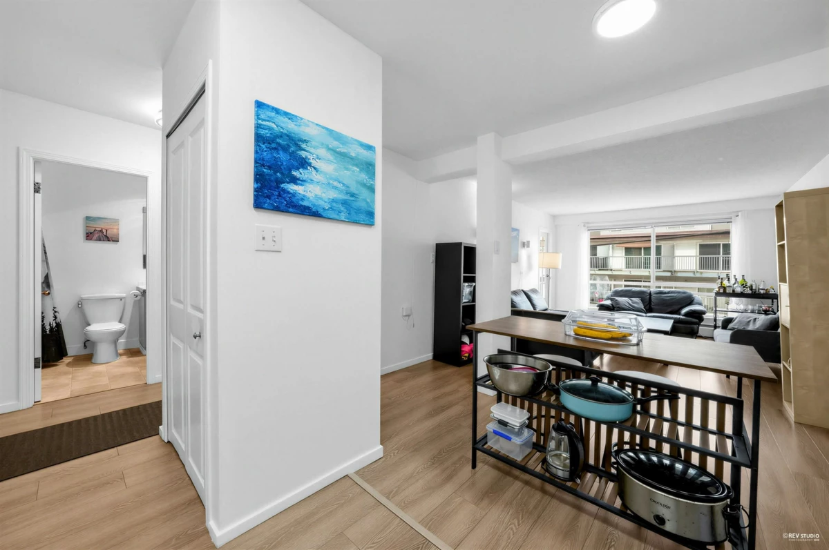 Primary Bathroom Photo of 201 8680 Fremlin Street, Vancouver, BC