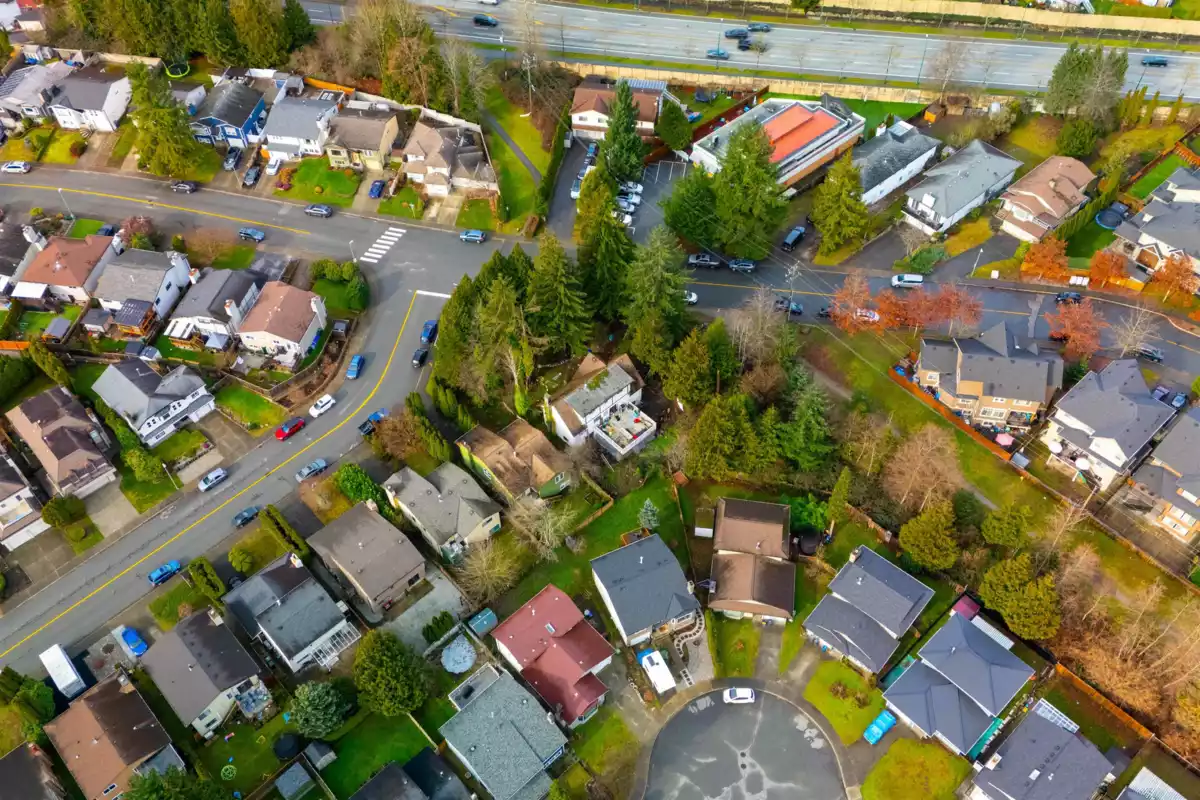 Kitchen Island Photo of 1327 Nestor Street, Coquitlam, BC