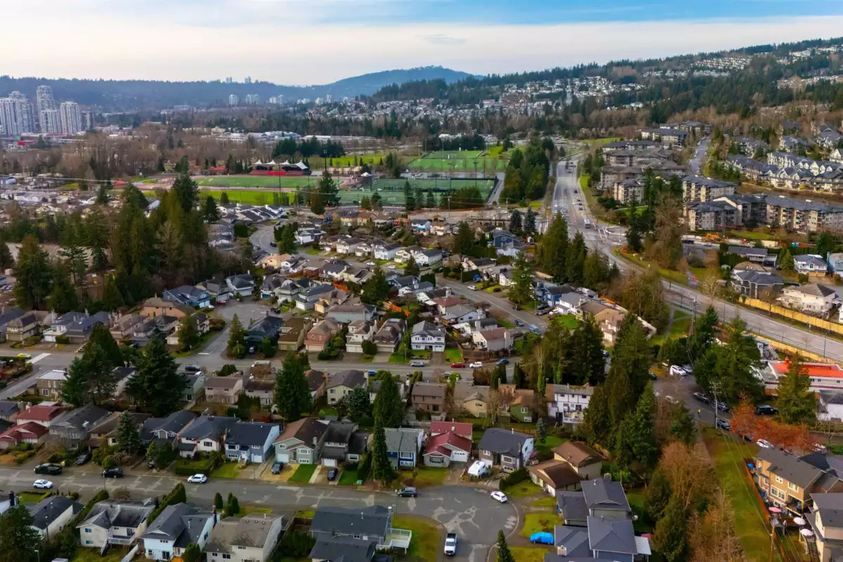 Walk-In Closet Photo of 1327 Nestor Street, Coquitlam, BC