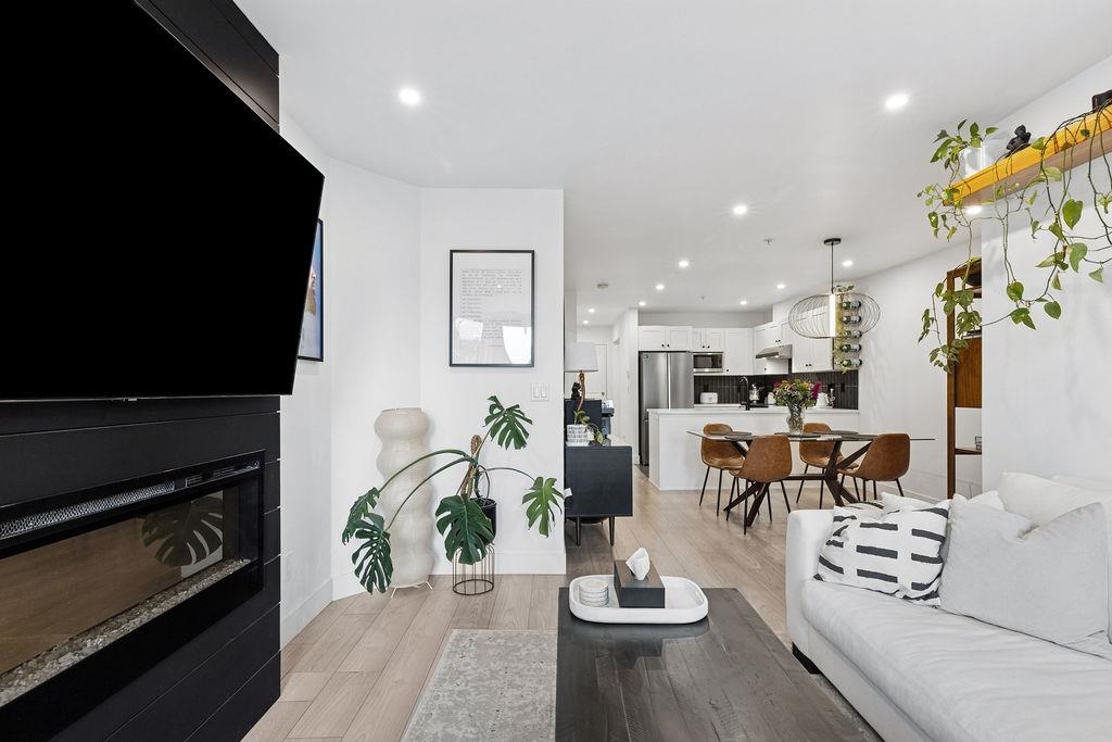 Living Room Photo of 232 4550 Fraser Street, Vancouver, BC