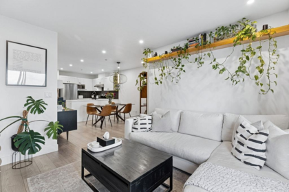 232 4550 Fraser Street, Vancouver, BC