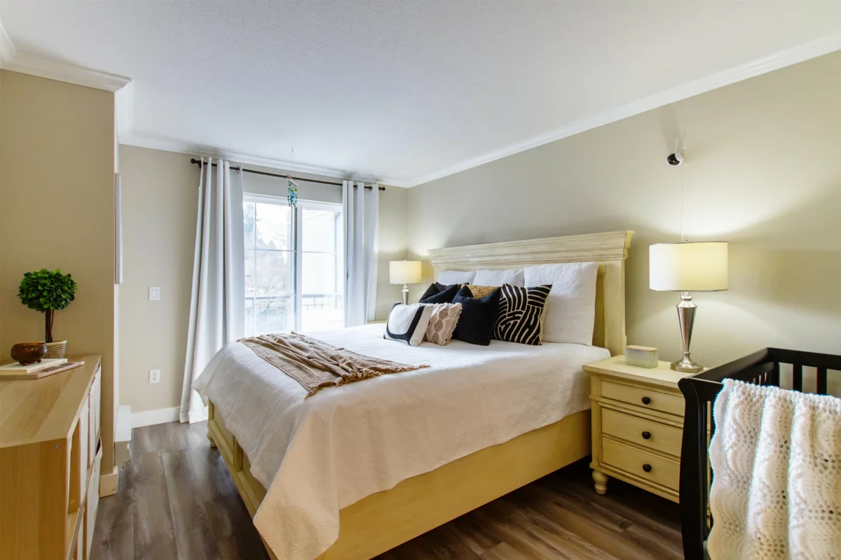 Guest Bathroom Photo of 202 1669 Grant Avenue, Port Coquitlam, BC