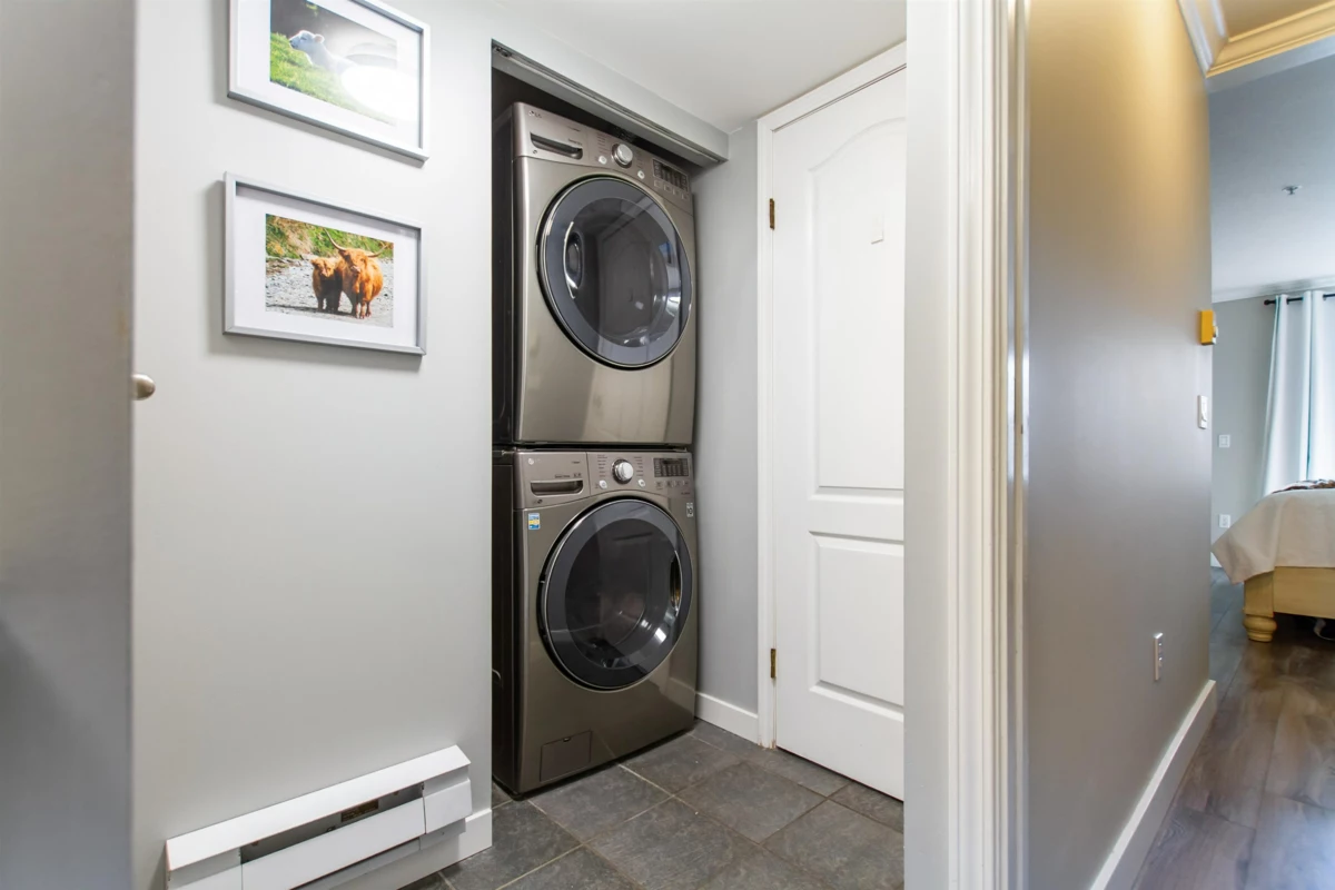 Mudroom Photo of 202 1669 Grant Avenue, Port Coquitlam, BC