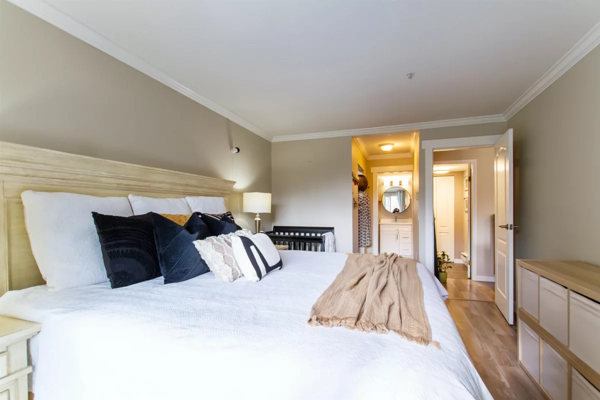 Office / Den Photo of 202 1669 Grant Avenue, Port Coquitlam, BC